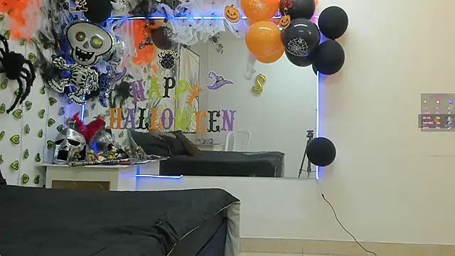 Snapshot of ChoreyTaiylor chatting on October 5, 2025, 2:30 pm ChoreyTaiylor online show from October 5, 2025, 2:30 pm