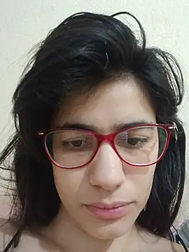 Snapshot of Mamamiabr chatting on July 10, 2026, 11:43 am Mamamiabr online show from July 10, 2026, 11:43 am