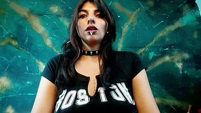 Snapshot of julieth_sex1 chatting on September 25, 2025, 5:35 am julieth sex1 online show from September 25, 2025, 5:35 am