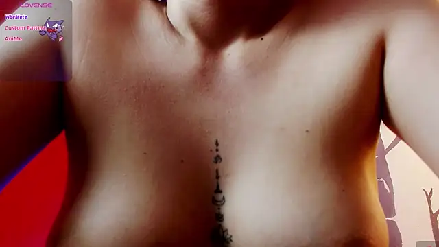 julieth sex1 online show from February 1, 2025, 12:04 pm