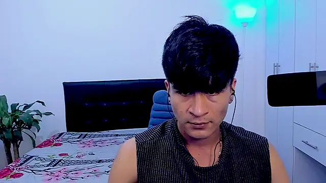 Eiden allenx online show from February 10, 2025, 4:08 am