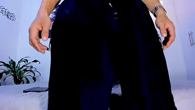 Eiden allenx online show from November 20, 2025, 2:40 pm