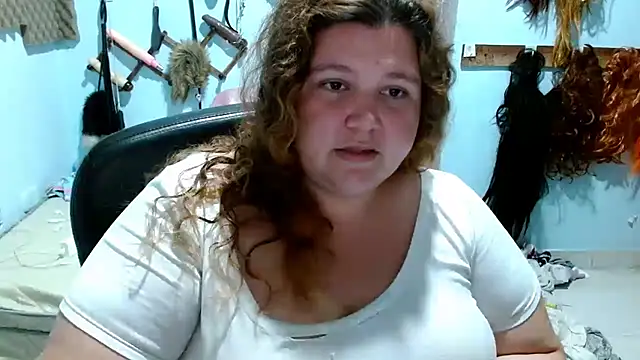 Snapshot of squirt322bbw chatting on October 1, 2025, 8:13 pm squirt322bbw online show from October 1, 2025, 8:13 pm