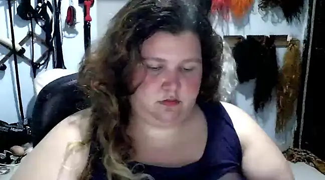squirt322bbw online show from February 27, 2025, 12:14 am