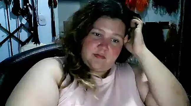 squirt322bbw online show from March 13, 2025, 11:16 pm