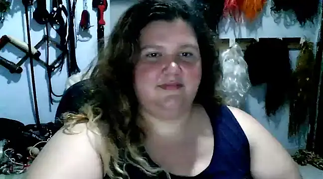 squirt322bbw online show from February 27, 2025, 3:18 am