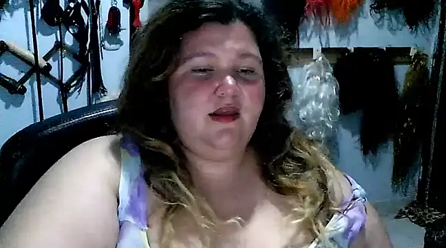 squirt322bbw online show from February 26, 2025, 12:30 am