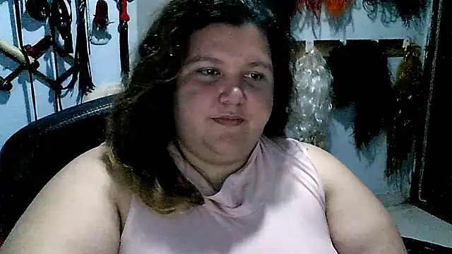 squirt322bbw online show from February 20, 2025, 7:30 pm