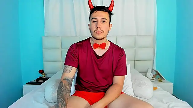 Snapshot of juan__jimenez chatting on October 30, 2025, 8:39 pm juan  jimenez online show from October 30, 2025, 8:39 pm