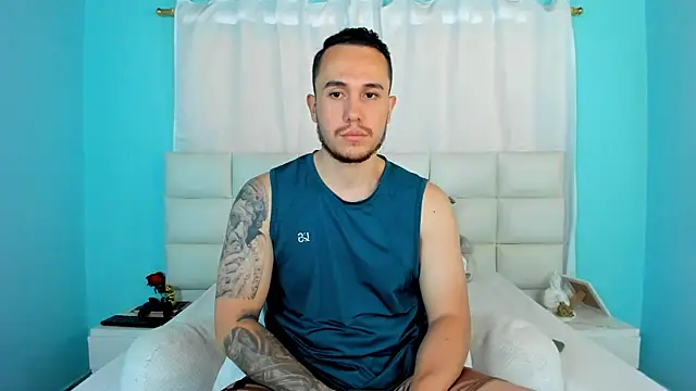 Snapshot of juan__jimenez chatting on October 8, 2025, 7:14 pm juan  jimenez online show from October 8, 2025, 7:14 pm