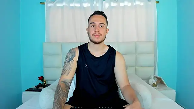 Snapshot of juan__jimenez chatting on October 6, 2025, 7:47 pm juan  jimenez online show from October 6, 2025, 7:47 pm