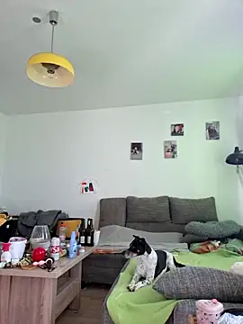 Snapshot of Percy_ohv chatting on October 3, 2025, 7:43 am Percy ohv online show from October 3, 2025, 7:43 am