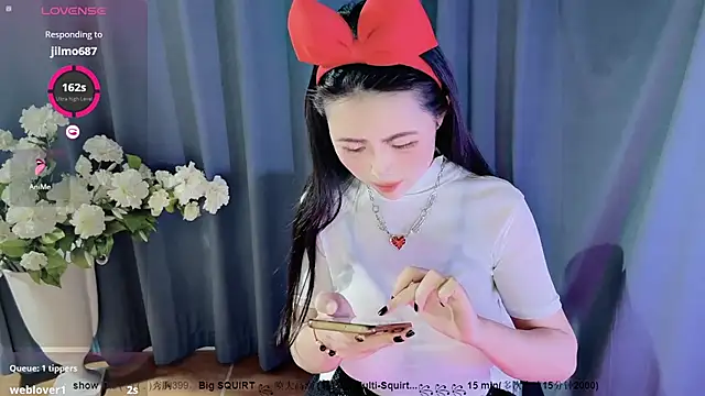 candy-yiyi online show from December 25, 2024, 3:29 am