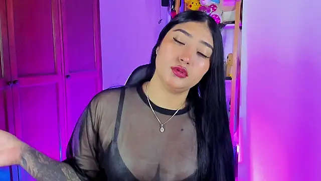 eymy-hadid online show from September 24, 2025, 3:07 pm