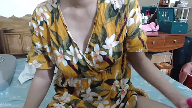 Snapshot of Beauty_Asian_Tina chatting on October 26, 2025, 2:56 am Beauty Asian Tina online show from October 26, 2025, 2:56 am