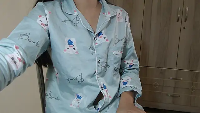 Snapshot of Beauty_Asian_Tina chatting on March 20, 2025, 1:46 am Beauty Asian Tina online show from March 20, 2025, 1:46 am