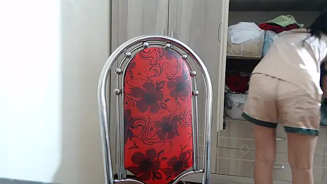 Snapshot of Beauty_Asian_Tina chatting on March 22, 2025, 10:17 am Beauty Asian Tina online show from March 22, 2025, 10:17 am