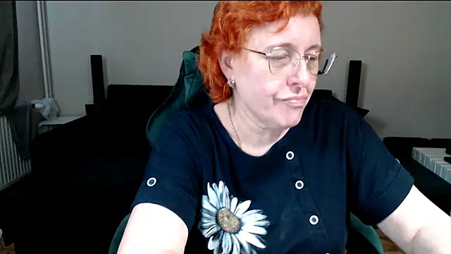 JoannaAndNeighbour online show from February 4, 2026, 2:12 pm