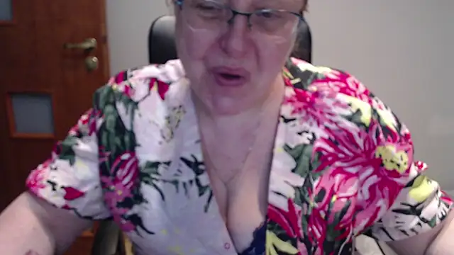 JoannaAndNeighbour online show from February 7, 2025, 8:11 am
