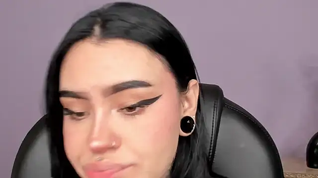 Snapshot of Jas_miin chatting on October 4, 2025, 2:13 am Jas miin online show from October 4, 2025, 2:13 am