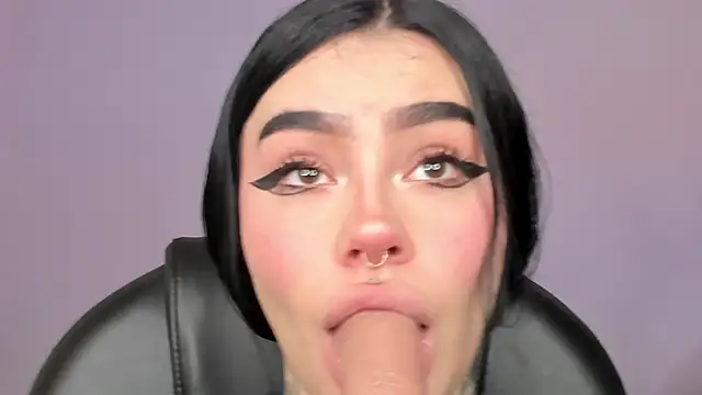 Snapshot of Jas_miin chatting on October 7, 2025, 2:23 am Jas miin online show from October 7, 2025, 2:23 am