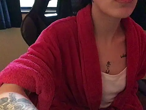 Snapshot of YumieCp chatting on March 8, 2025, 5:28 am YumieCp online show from March 8, 2025, 5:28 am