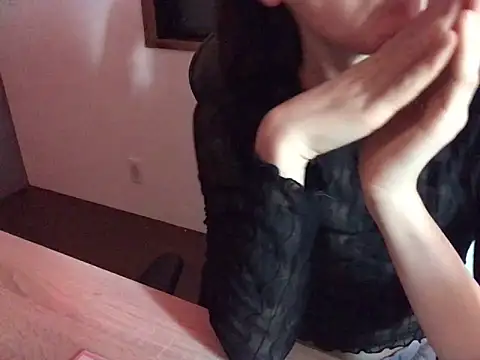 Snapshot of YumieCp chatting on February 23, 2025, 5:34 am YumieCp online show from February 23, 2025, 5:34 am