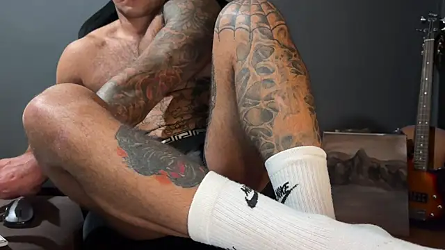 Mr YourGod online show from September 18, 2025, 7:33 am