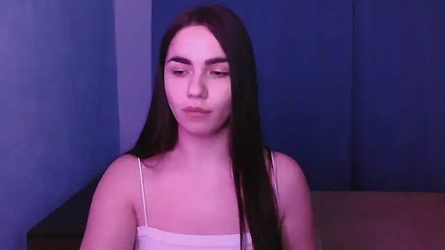 HannahMeid online show from January 6, 2025, 7:35 pm