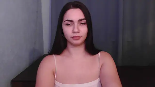 HannahMeid online show from December 10, 2024, 8:27 pm