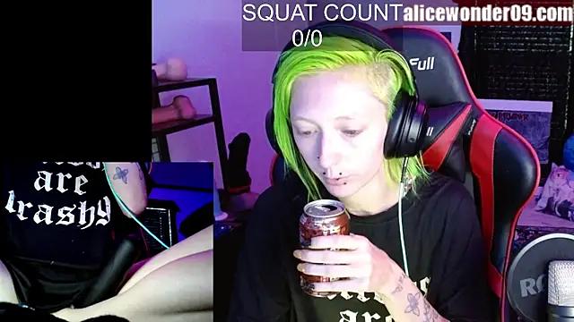 Snapshot of alicewonder09 chatting on October 22, 2025, 12:37 pm alicewonder09 online show from October 22, 2025, 12:37 pm