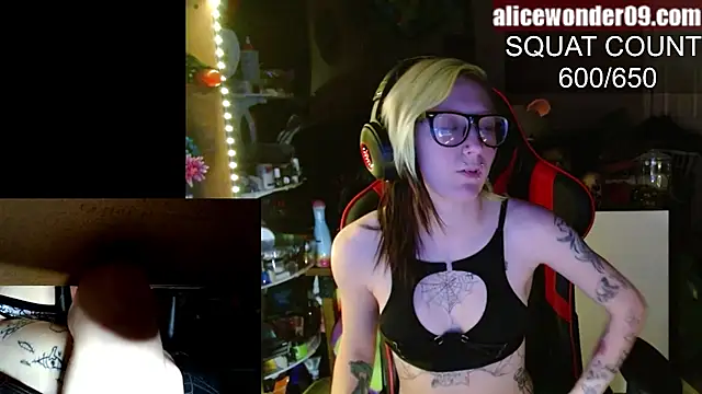 alicewonder09 online show from January 27, 2025, 7:56 am
