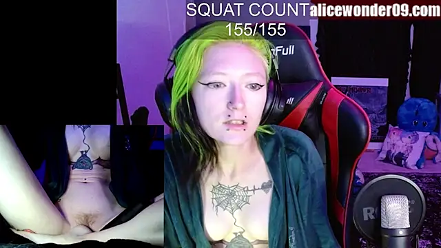 Snapshot of alicewonder09 chatting on October 21, 2025, 5:51 am alicewonder09 online show from October 21, 2025, 5:51 am