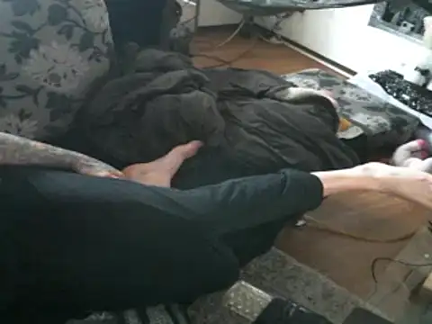 SpicyJoint online show from March 21, 2025, 3:57 pm