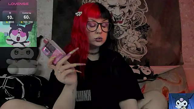 t0riayun0 online show from November 15, 2025, 6:34 pm