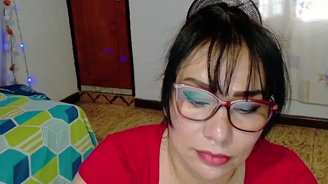 hottplay online show from December 21, 2024, 4:36 pm