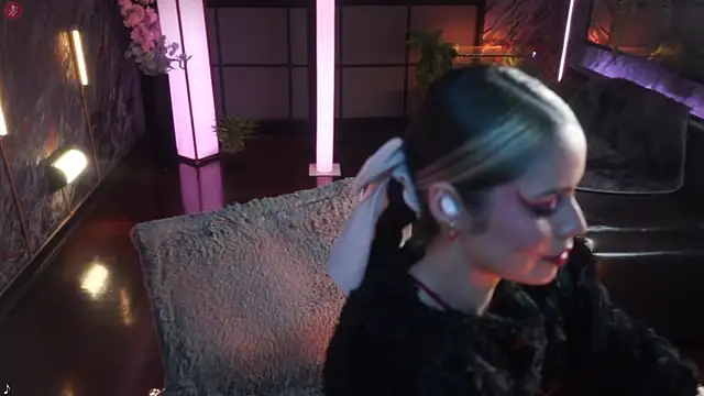 Snapshot of alessa_goreng chatting on October 12, 2025, 8:48 am alessa goreng online show from October 12, 2025, 8:48 am