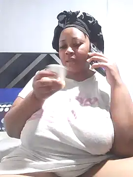 Snapshot of Sexy-queen99xx chatting on September 17, 2025, 7:10 am Sexy-queen99xx online show from September 17, 2025, 7:10 am