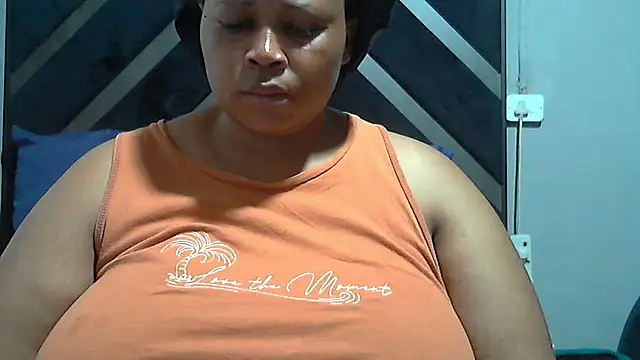 Snapshot of Sexy-queen99xx chatting on October 9, 2025, 9:21 am Sexy-queen99xx online show from October 9, 2025, 9:21 am