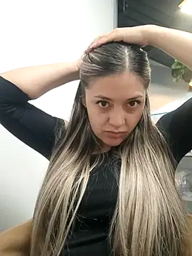 alana 69 online show from April 10, 2026, 11:01 pm