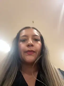 alana 69 online show from March 5, 2025, 4:57 pm