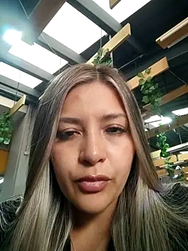 alana 69 online show from January 8, 2026, 10:05 pm