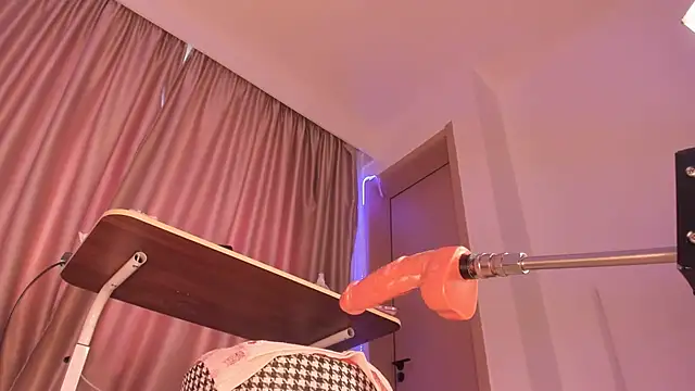 sugar-mirie online show from September 28, 2025, 11:50 am