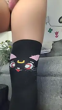 Snapshot of ZaraHoney chatting on September 21, 2025, 8:25 pm ZaraHoney online show from September 21, 2025, 8:25 pm