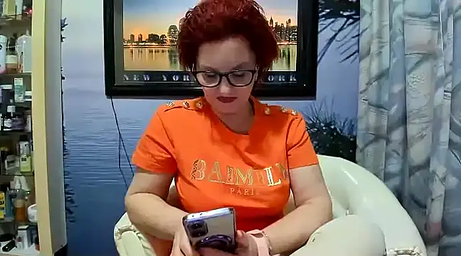 Snapshot of Mature4you44 chatting on January 21, 2025, 8:19 am Mature4you44 online show from January 21, 2025, 8:19 am