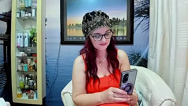 Snapshot of Mature4you44 chatting on March 18, 2025, 7:55 am Mature4you44 online show from March 18, 2025, 7:55 am