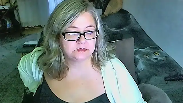 Snapshot of sex2 chatting on September 15, 2025, 10:05 am sex2 online show from September 15, 2025, 10:05 am