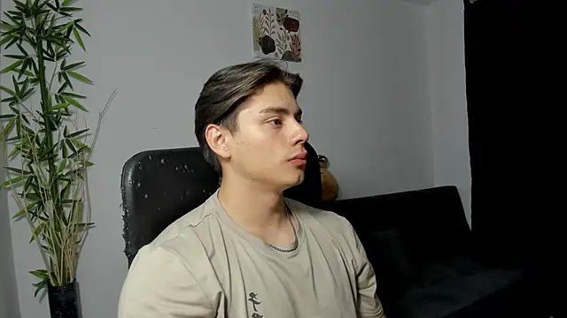 Giordano Russo online show from February 9, 2025, 12:39 am