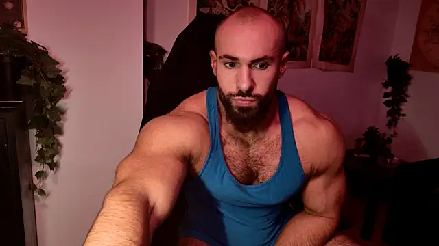 Snapshot of Musculus6 chatting on October 3, 2025, 9:38 pm Musculus6 online show from October 3, 2025, 9:38 pm