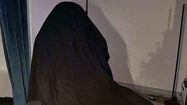 Snapshot of Musculus6 chatting on October 14, 2025, 12:50 pm Musculus6 online show from October 14, 2025, 12:50 pm